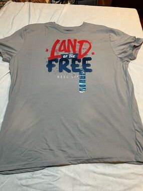 Reel Life Land of the Free Graphic Tee - Gray with Red & Navy Print size xxl